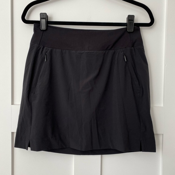 Athleta • Soho Skort • Size 4 - Picture 1 of 3